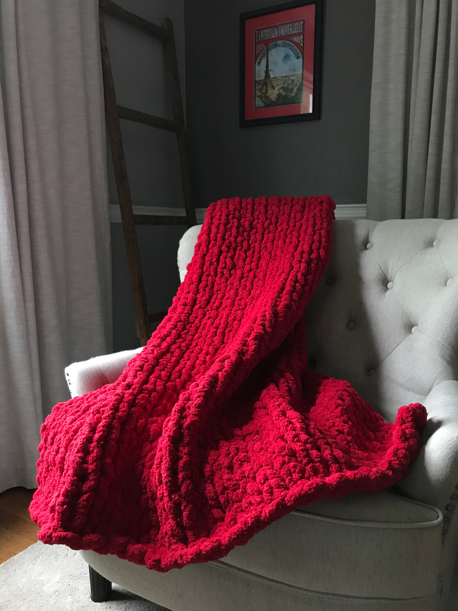 Red chunky knit throw new arrivals