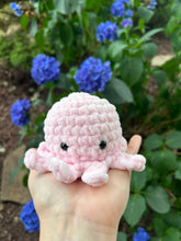 Load image into Gallery viewer, Light Pink Mini Octo Plush