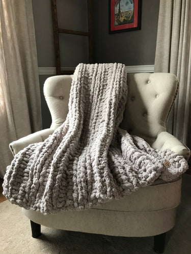 Chunky Knit Blanket: Throw+ Size | Light Gray Knit Blanket - Hands On For Homemade