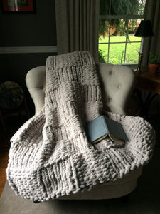 Chunky Knit Throw Blanket | Soft Light Gray Blanket - Hands On For Homemade