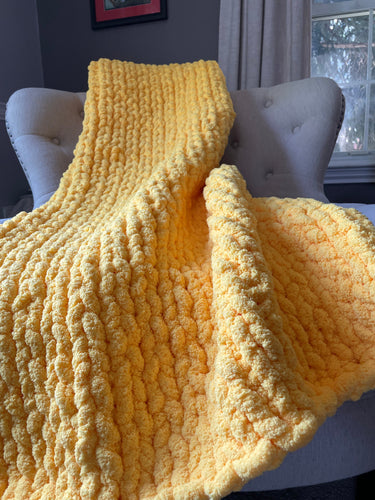 Yellow Chunky Blanket | Super Chunky Chenille Throw - Hands On For Homemade