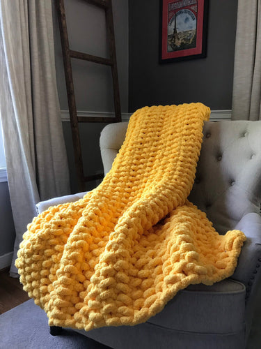 Yellow Blanket | Chunky Knit Throw - Hands On For Homemade